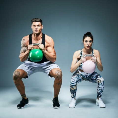 Kettlebell turniejowy różowy 8 kg