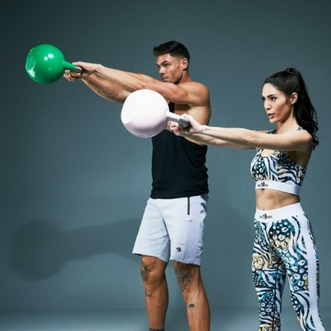 Kettlebell turniejowy różowy 8 kg